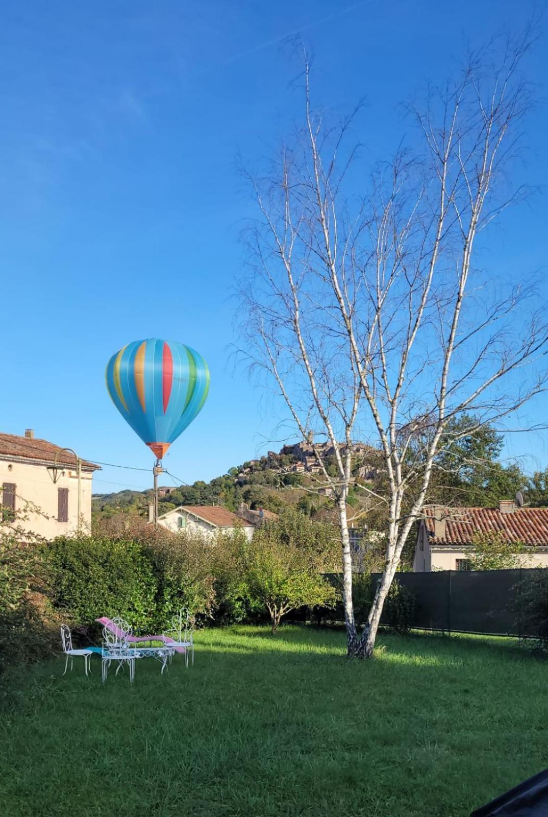La Jolie Vue Et La Maison De La Tour- Cordes-Sur-Ciel Les Cabannes  Екстериор снимка